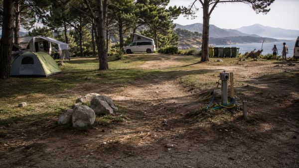 L'impact environnemental du camping : ce que vous ignorez vraiment